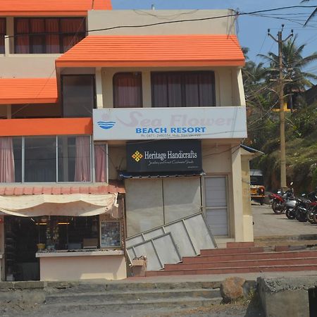 Seaflower Beach Resort Kovalam Exteriör bild