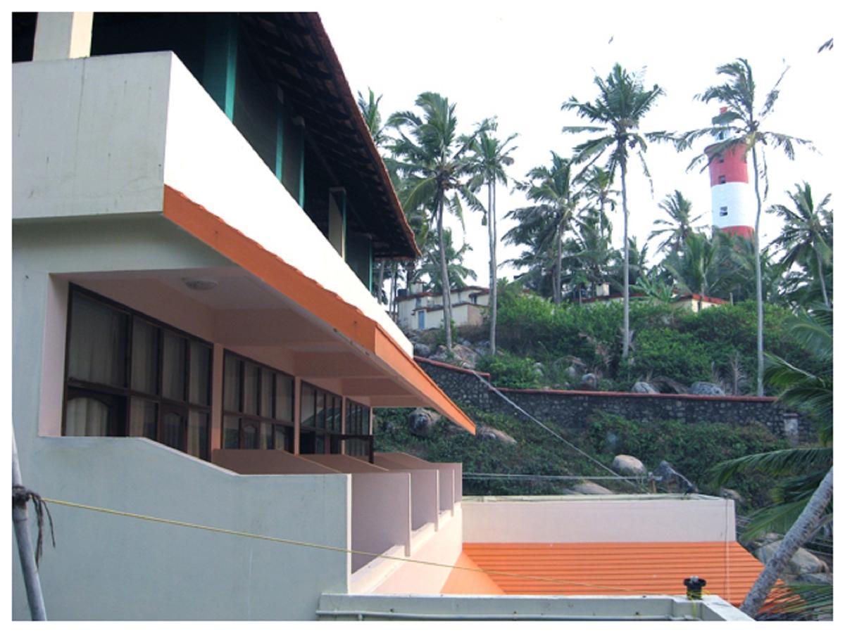 Seaflower Beach Resort Kovalam Exteriör bild